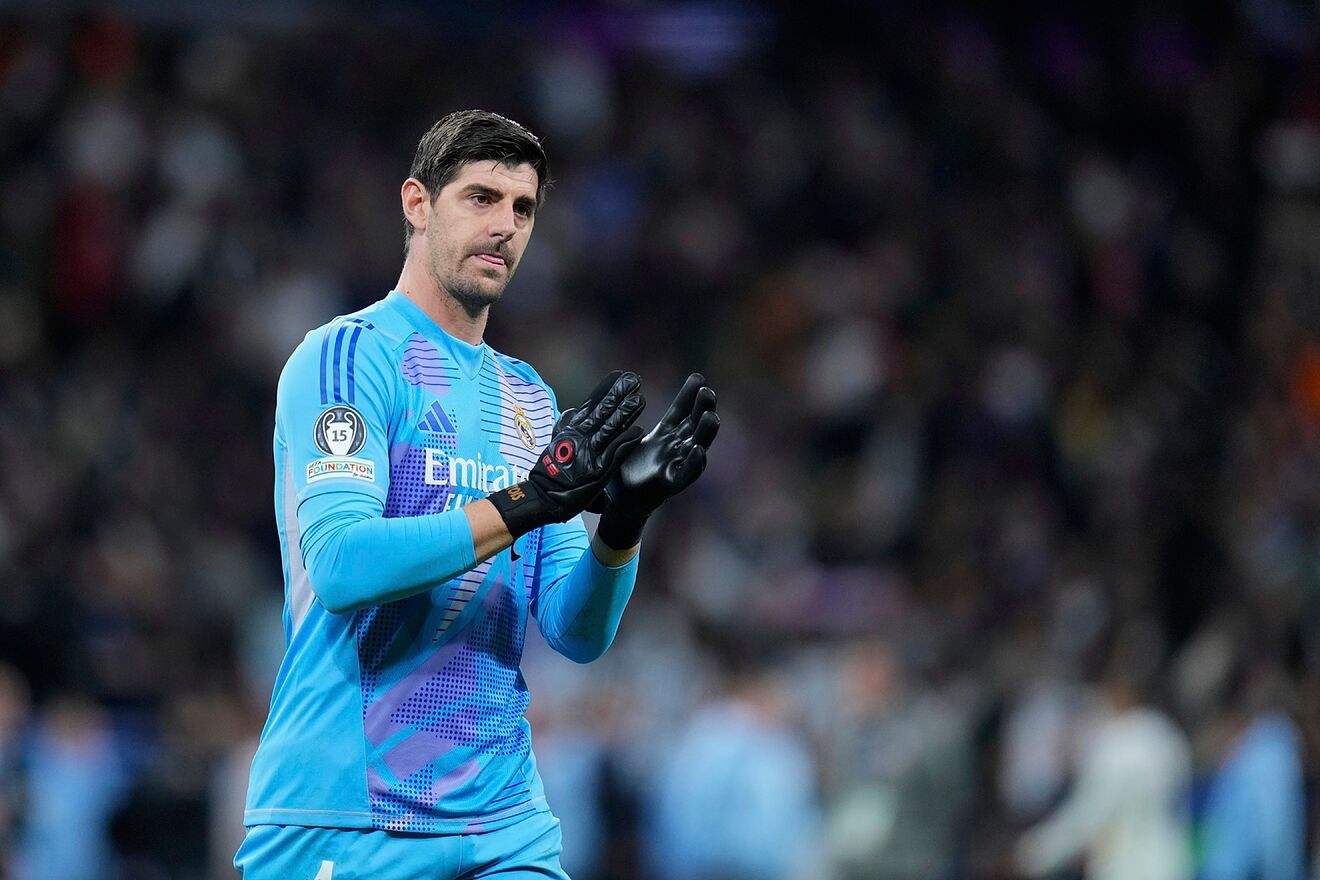 Thibaut Courtois acus a Diego Simeone de no buscar la victoria en la...