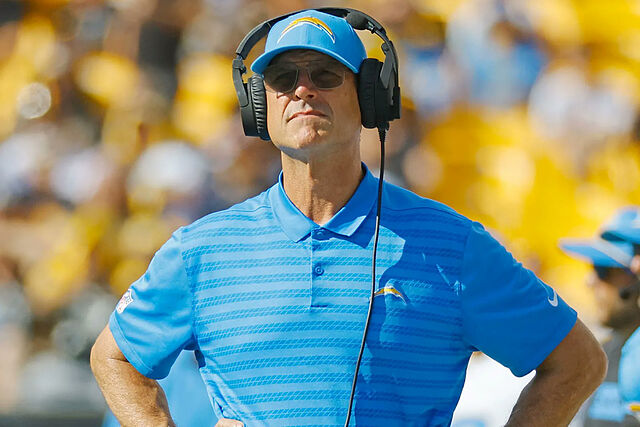 Jim Harbaugh opina sobre prohibir el "Tush Push"