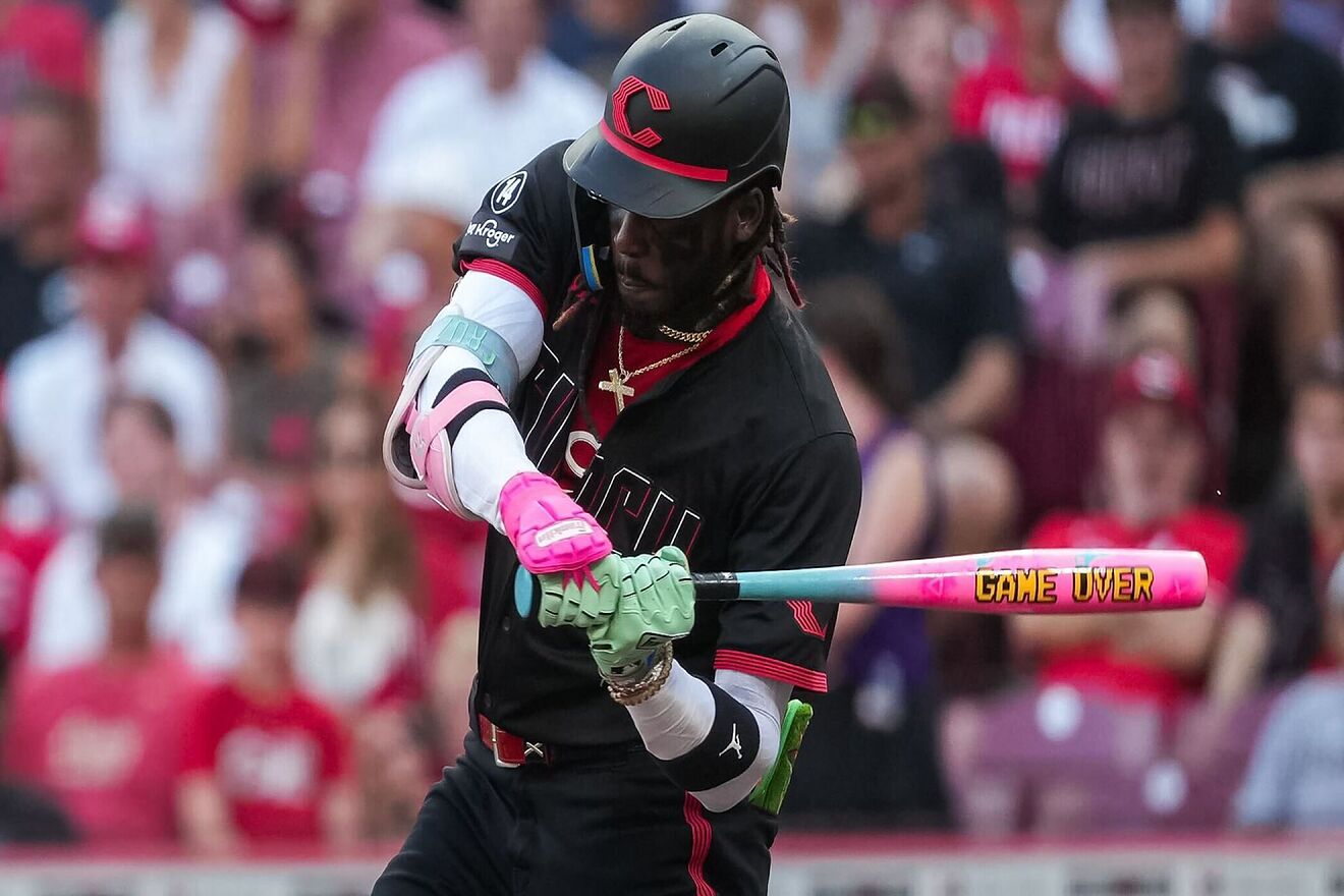 Los Rojos siguen al acecho del Wild Card en la Liga Nacional y...
