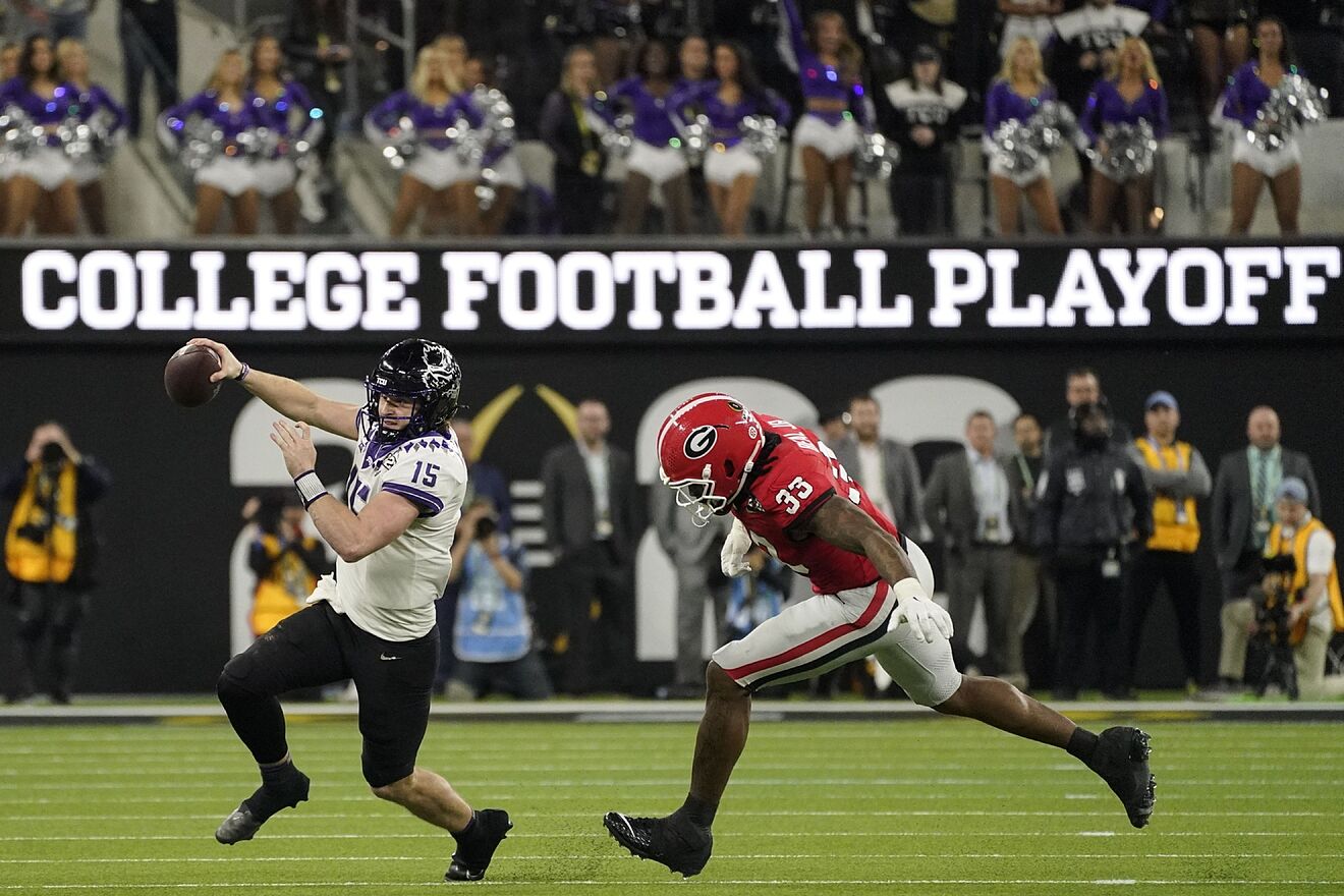 Slo hay un bicampen en el CFP National Championship.