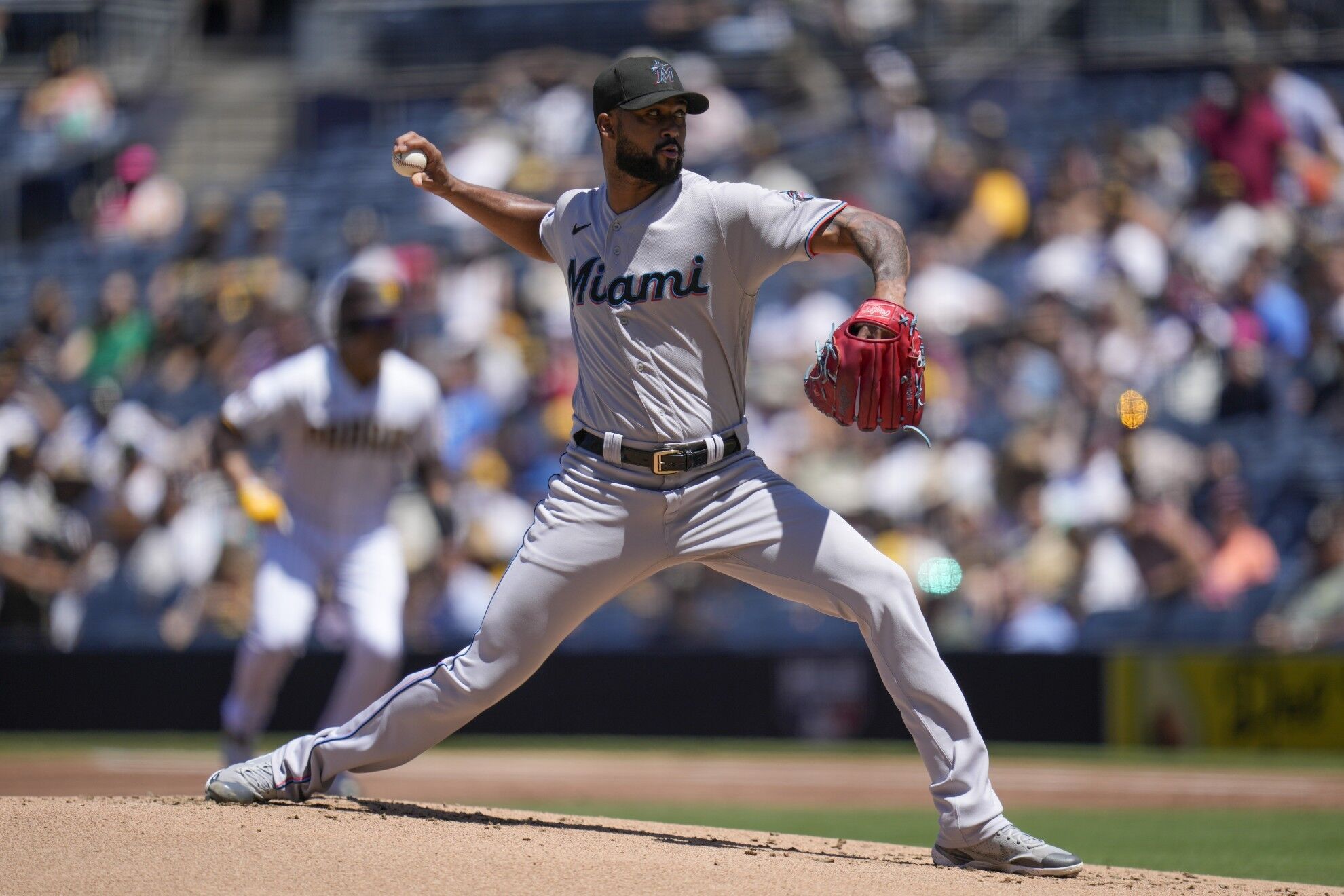 Sandy Alcntara se perdi toda la temporada 2024 por una ciurga Tommy John.