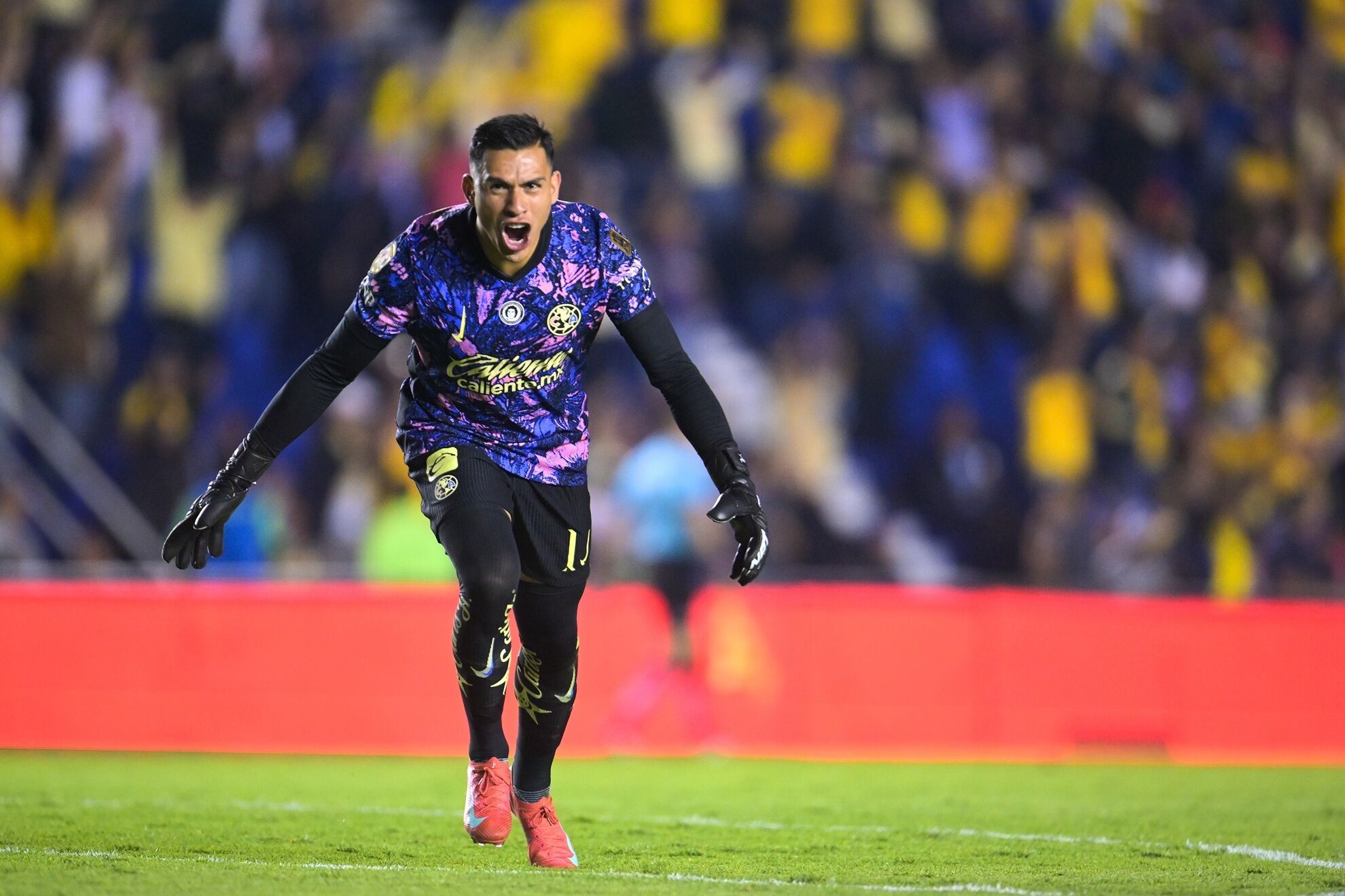 Amrica se mantiene peleando con Len el liderato de la Liga MX