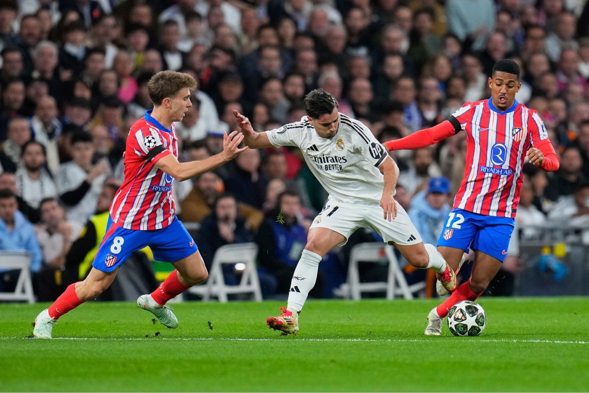 El Real Madrid llega con ventaja mnima al partido de vuelta contra el Atleti en la Champions.