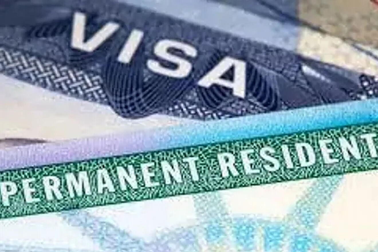 Cunto tiempo tarda un empleado con Visa H-1B en obtener una Green Card? Estos factores determinan el perodo de espera